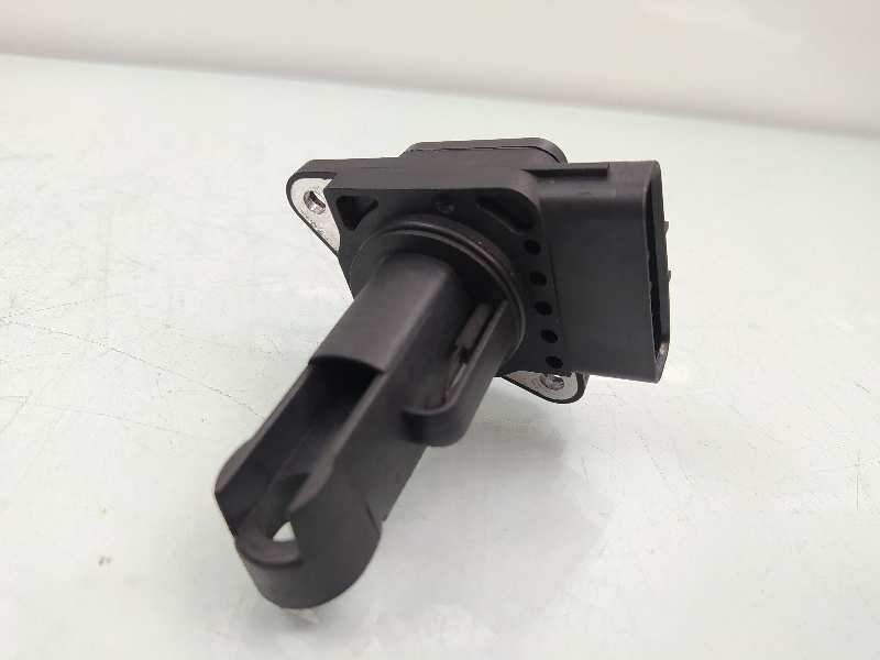 Recambio de caudalimetro para toyota avensis wagon (t25) 2.0 sol referencia OEM IAM 222040J010 1974003010 