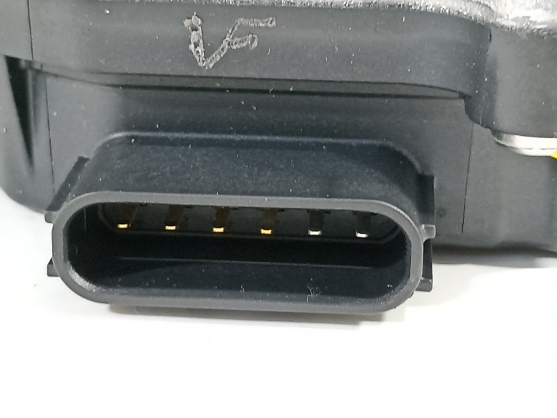 Recambio de caja mariposa para kia sorento hev 2023 1.6 tci-gdi referencia OEM IAM 351002M417  