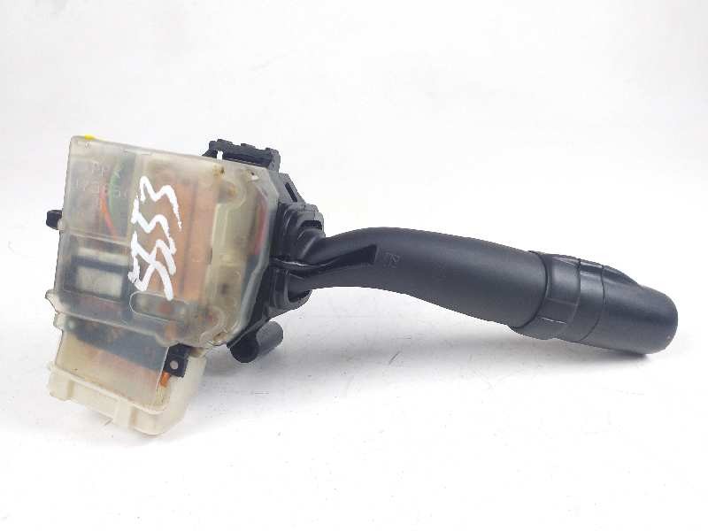 Recambio de mando luces para toyota avensis wagon (t25) 2.0 sol referencia OEM IAM 8414005110  