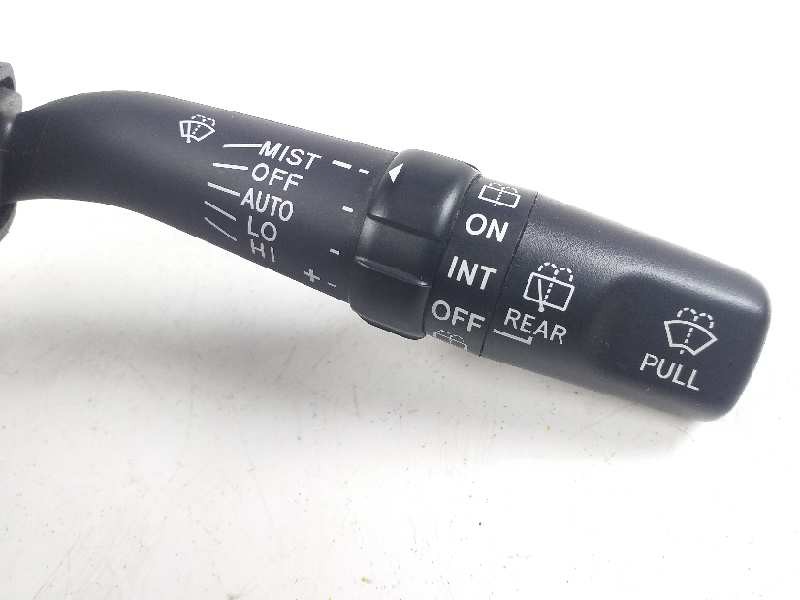 Recambio de mando limpia para toyota avensis wagon (t25) 2.0 sol referencia OEM IAM 8465205170  