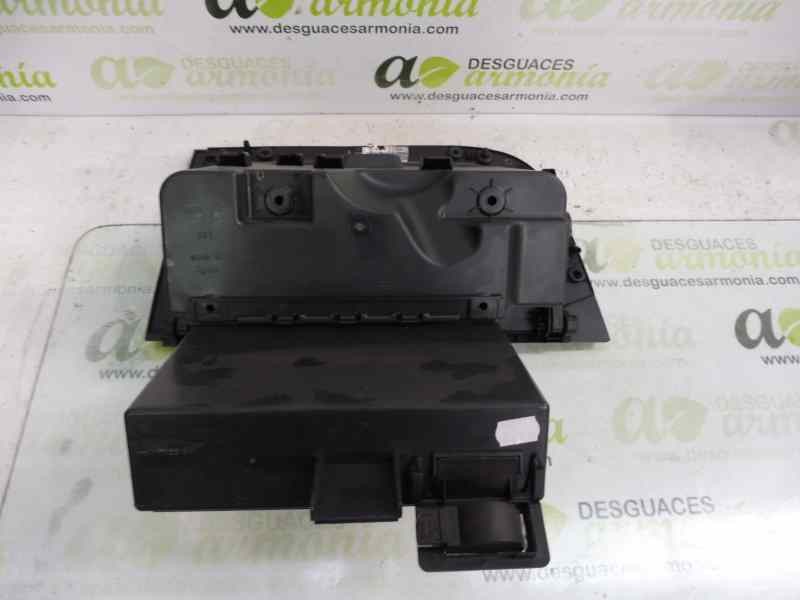 Recambio de guantera para seat ibiza (6j5) style tech referencia OEM IAM 6J1857103E  
