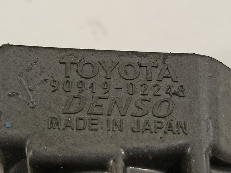 Recambio de bobina encendido para toyota avensis wagon (t25) 2.0 sol referencia OEM IAM 9091902248  