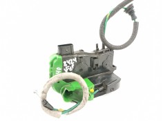 Recambio de cerradura puerta trasera derecha para hyundai i40 cab bluedrive referencia OEM IAM 814203Z000  