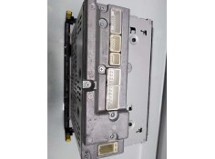 Recambio de sistema audio / radio cd para toyota auris hybrid active referencia OEM IAM 8612002F50   2