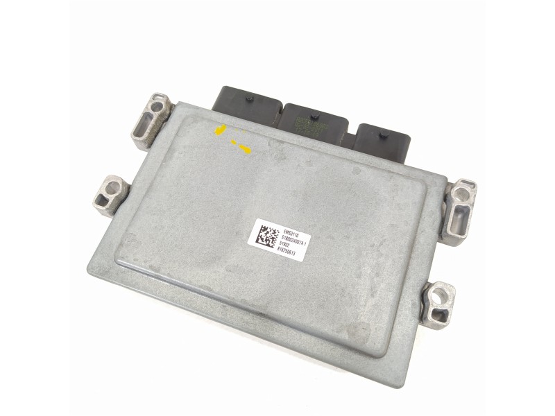 Recambio de centralita motor uce para renault clio iii collection referencia OEM IAM 237101505R S180042156A 