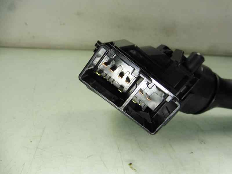 Recambio de mando limpia para toyota yaris ts referencia OEM IAM 0D17017F734  