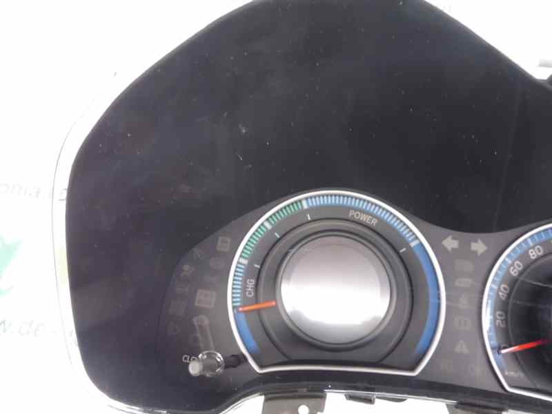 Recambio de cuadro instrumentos para toyota auris hybrid active referencia OEM IAM 838000ZN50  