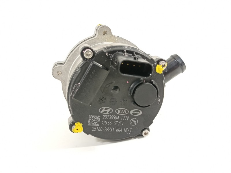 Recambio de bomba agua para kia sorento hev 2023 1.6 tci-gdi referencia OEM IAM 251602MHX1  