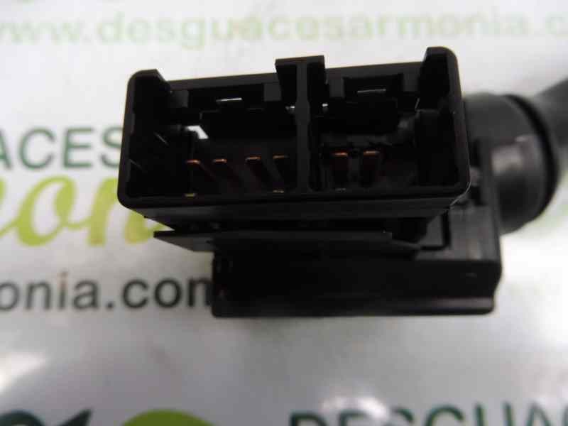 Recambio de mando limpia para toyota auris hybrid active referencia OEM IAM 0242117F633  
