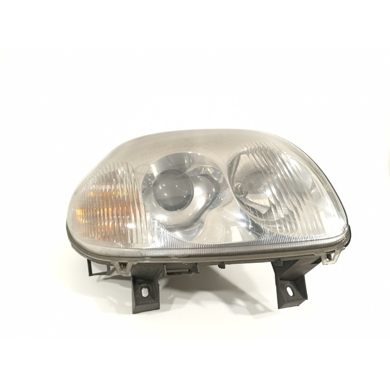 Recambio de faro derecho para renault clio ii fase i (b/cbo) 1.9 d referencia OEM IAM 260104030R  