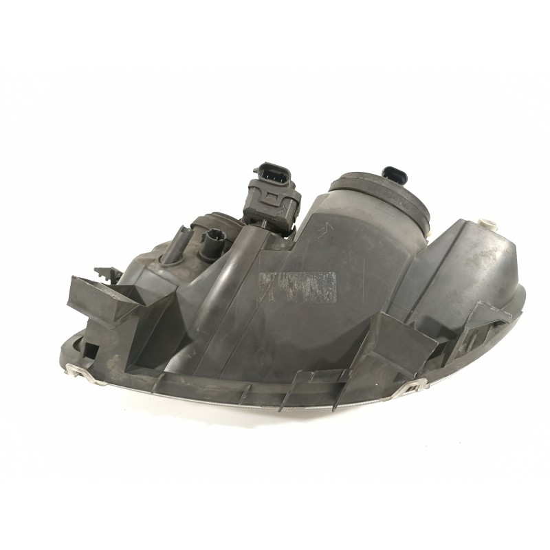 Recambio de faro derecho para renault clio ii fase i (b/cbo) 1.9 d referencia OEM IAM 260104030R  
