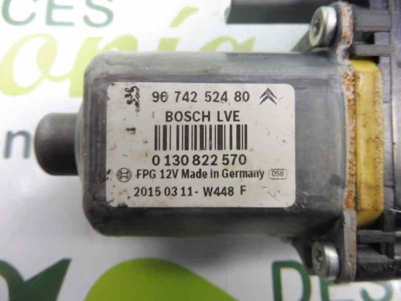 Recambio de motor elevalunas delantero derecho para citroën c4 cactus shine referencia OEM IAM 9674252480  