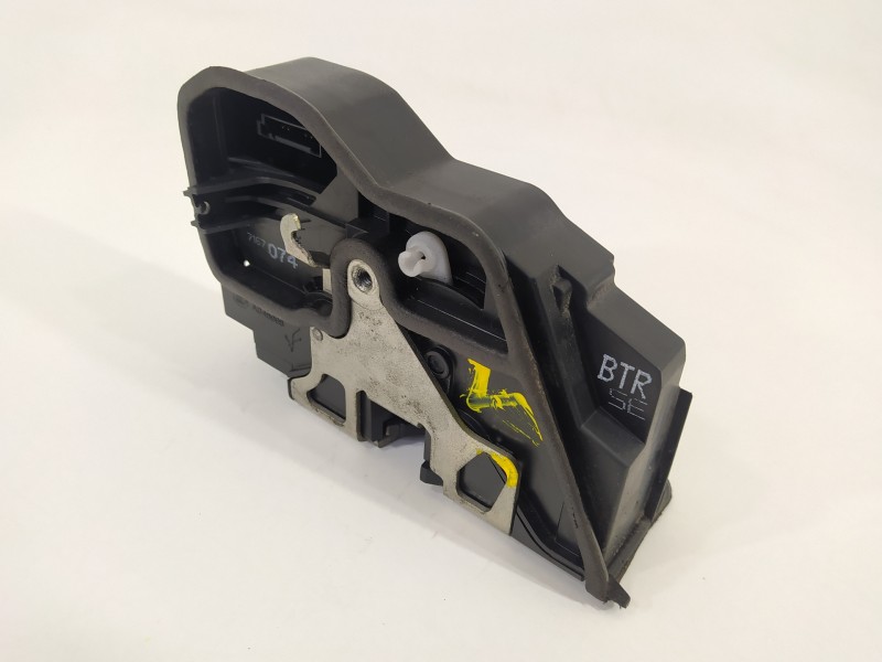 Recambio de cerradura puerta delantera derecha para bmw serie 5 berlina (e60) 530xd referencia OEM IAM 51217167074  