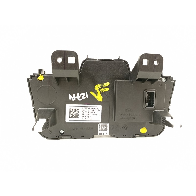 Recambio de mando climatizador para kia sorento hev 2023 1.6 tci-gdi referencia OEM IAM 97250P4230FHL  