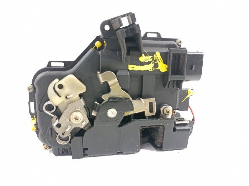 Recambio de cerradura puerta delantera izquierda para audi a4 avant (8e) 1.9 tdi (96kw) referencia OEM IAM 4B1837015G  