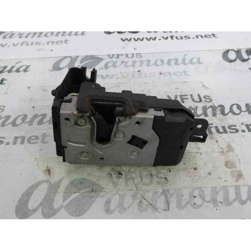 Recambio de cerradura puerta delantera derecha para opel astra h berlina enjoy referencia OEM IAM 13210749  