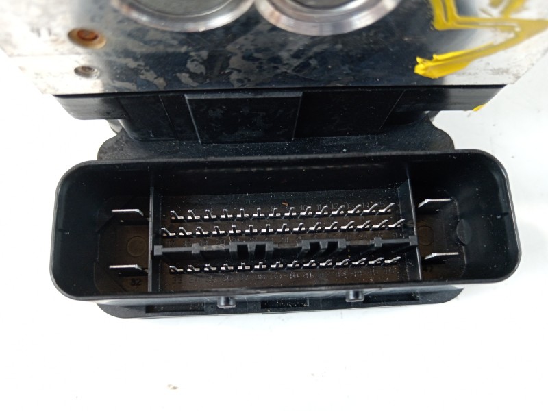 Recambio de abs para volvo s80 berlina 4.4 v8 cat referencia OEM IAM 7G9N2C405AC  