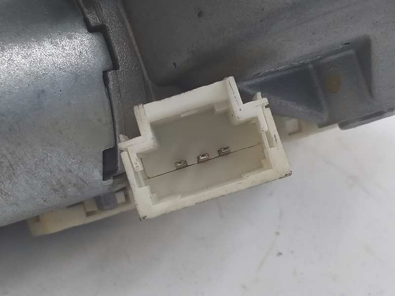 Recambio de motor limpia trasero para renault espace iv (jk0) grand espace expression referencia OEM IAM 8200031083  