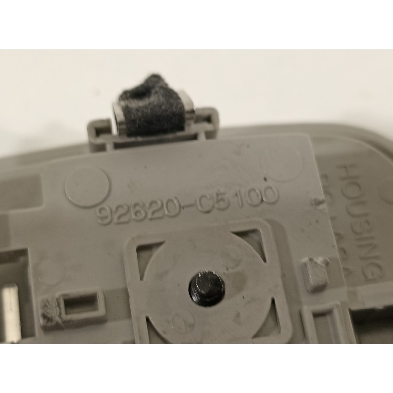 Recambio de luz interior para kia sorento hev 2023 1.6 tci-gdi referencia OEM IAM 92620C5100  
