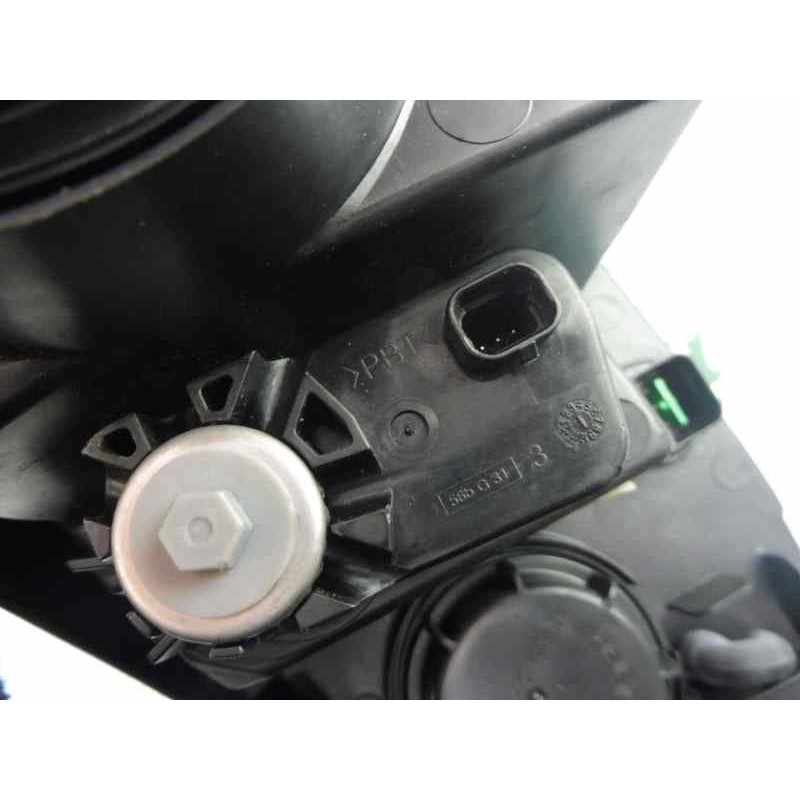 Recambio de faro derecho para hyundai santa fe (bm) 2.2 crdi comfort 4x4 referencia OEM IAM 921022B  