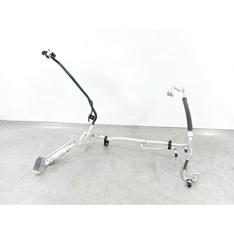 Recambio de tubo aire acondicionado para kia sorento hev 2023 1.6 tci-gdi referencia OEM IAM 97775P4080  