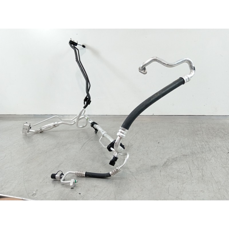 Recambio de tubo aire acondicionado para kia sorento hev 2023 1.6 tci-gdi referencia OEM IAM 97775P4080  