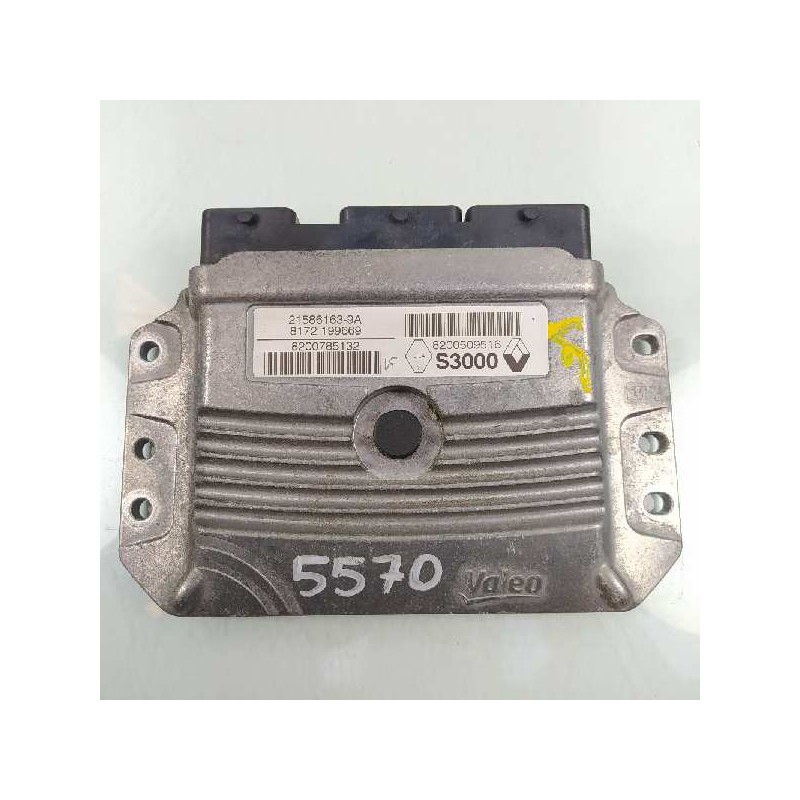 Recambio de centralita motor uce para renault megane ii classic berlina confort dynamique referencia OEM IAM 8200509516 82007851