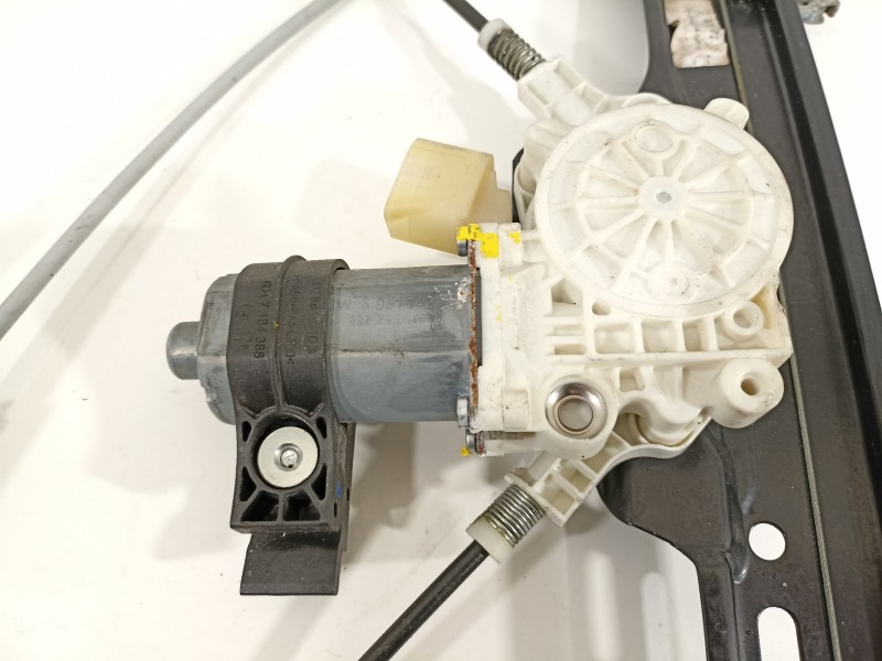 Recambio de elevalunas delantero derecho para bmw serie 5 berlina (e60) 530xd referencia OEM IAM 51337184384  