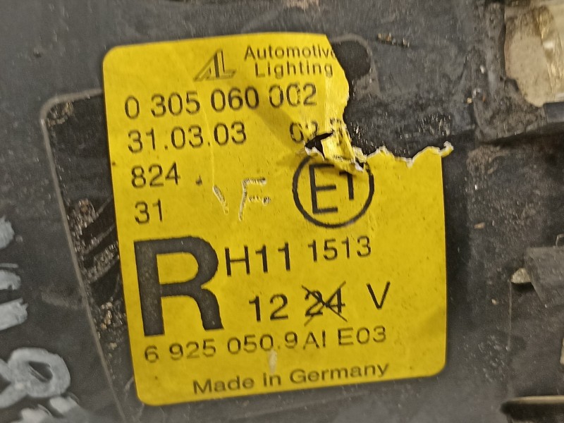 Recambio de faro antiniebla derecho para bmw mini (r50,r53) cooper referencia OEM IAM 69250509  