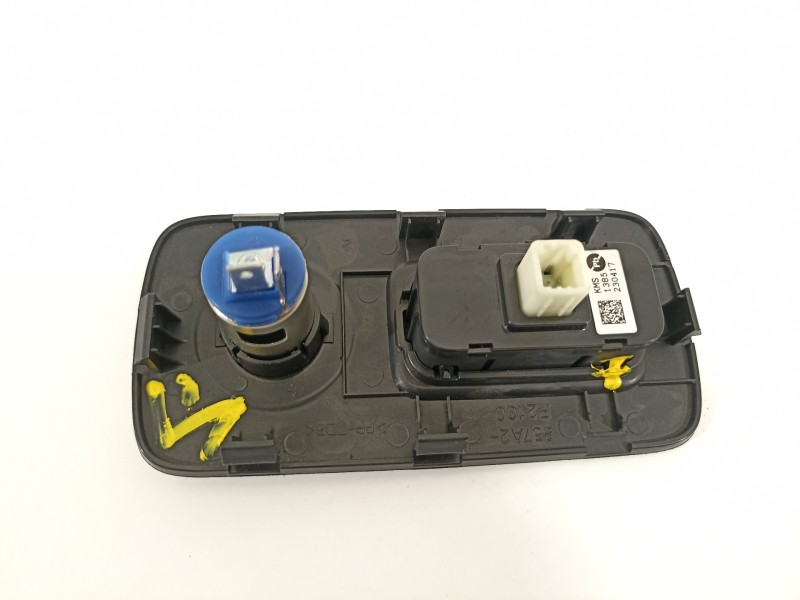 Recambio de mando multifuncion para kia sorento hev 2023 1.6 tci-gdi referencia OEM IAM 857A2P2100  