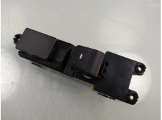 Recambio de mando elevalunas trasero derecho para hyundai tucson 25 aniversario 4x2 referencia OEM IAM 93580D3131  