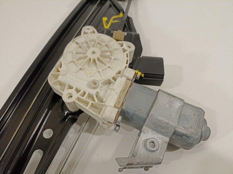 Recambio de elevalunas trasero derecho para bmw serie 5 berlina (e60) 530xd referencia OEM IAM 51357184746  