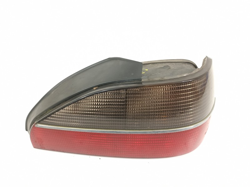 Recambio de piloto trasero derecho para peugeot 306 berlina 4 puertas (s1) style referencia OEM IAM 963556977  