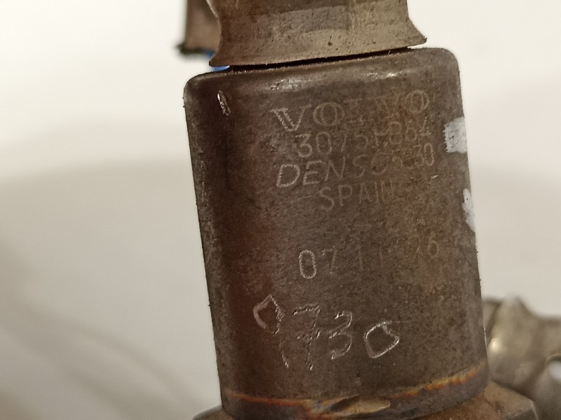 Recambio de sonda lambda para volvo s80 berlina 4.4 v8 cat referencia OEM IAM 30751865 30751864 