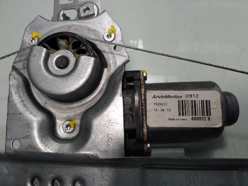 Recambio de elevalunas delantero derecho para peugeot 207 sw sport referencia OEM IAM 9681182280  