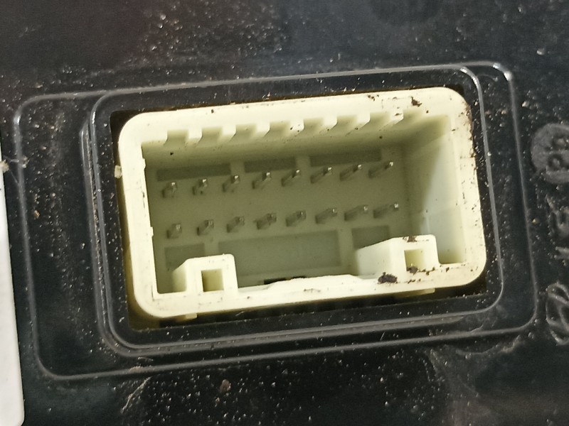 Recambio de mando multifuncion para kia sorento hev 2023 1.6 tci-gdi referencia OEM IAM 93750P2000WK  