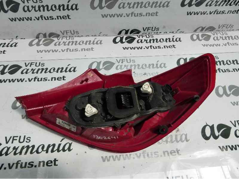 Recambio de piloto trasero izquierdo para opel corsa d selective referencia OEM IAM 13186350 89038960 