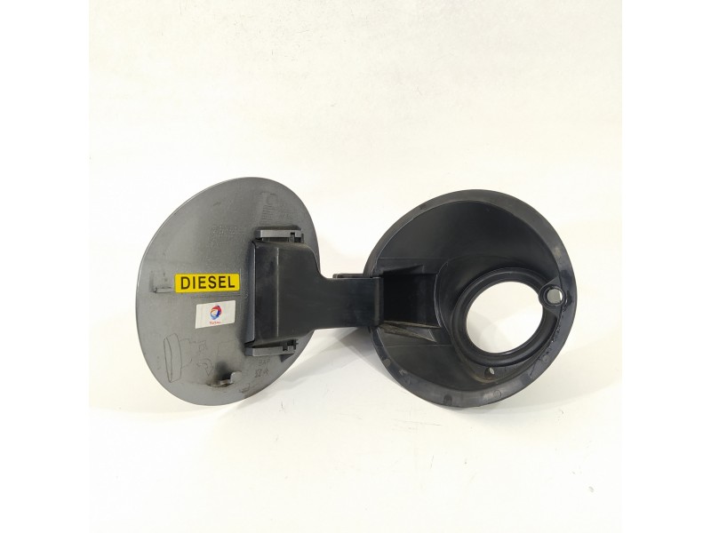Recambio de tapa exterior combustible para peugeot 2008 (--.2013) active referencia OEM IAM 9677638880  