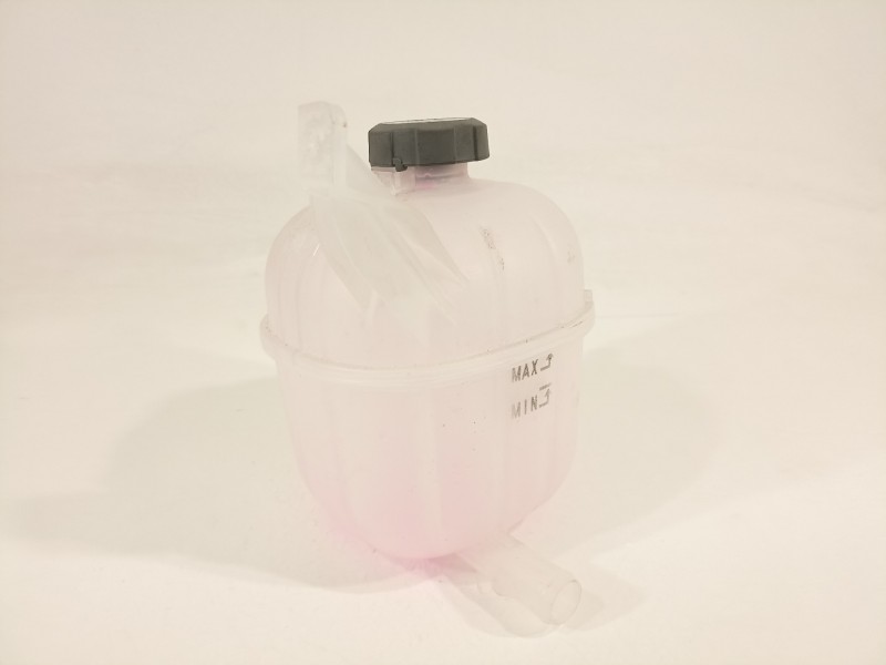 Recambio de deposito expansion para kia sorento hev 2023 1.6 tci-gdi referencia OEM IAM 25430P4001  