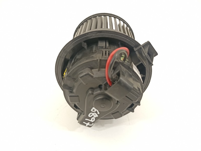 Recambio de ventilador calefaccion para peugeot 2008 (--.2013) active referencia OEM IAM T1013140A  
