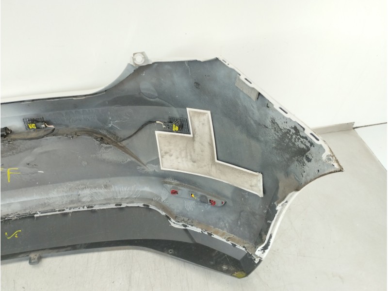 Recambio de paragolpes trasero para seat leon (5f1) style referencia OEM IAM 5F0807421  