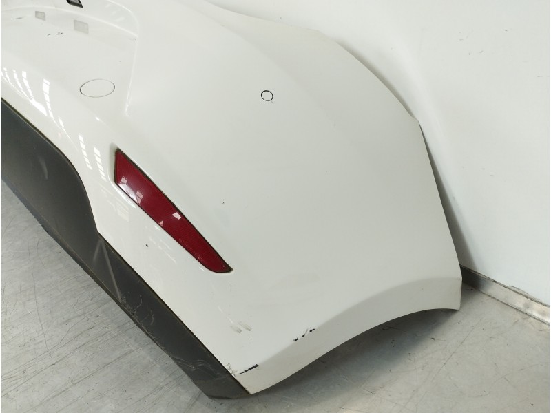 Recambio de paragolpes trasero para seat leon (5f1) style referencia OEM IAM 5F0807421  