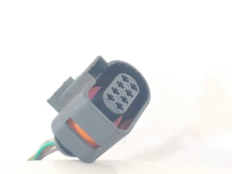 Recambio de retrovisor derecho para seat leon (5f1) style referencia OEM IAM 5F1857508  