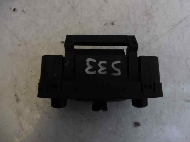 Recambio de mando luces para ford mondeo ber. (ca2) titanium s referencia OEM IAM 8G9T13A024EA  