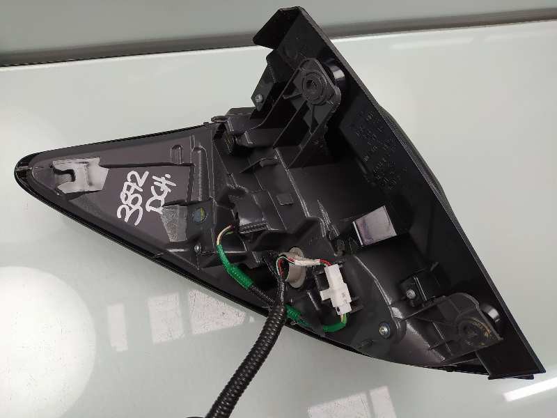 Recambio de piloto trasero derecho para honda hr-v (..) comfort referencia OEM IAM   