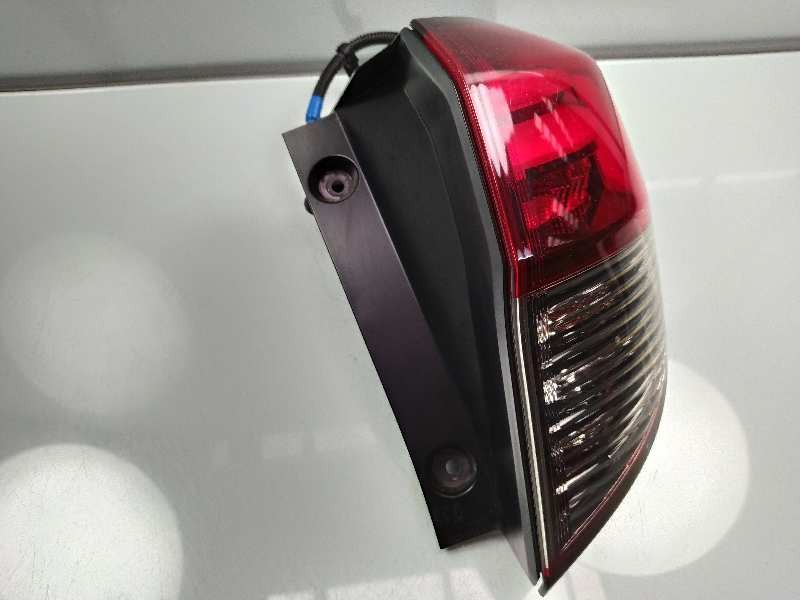 Recambio de piloto trasero derecho para honda hr-v (..) comfort referencia OEM IAM   