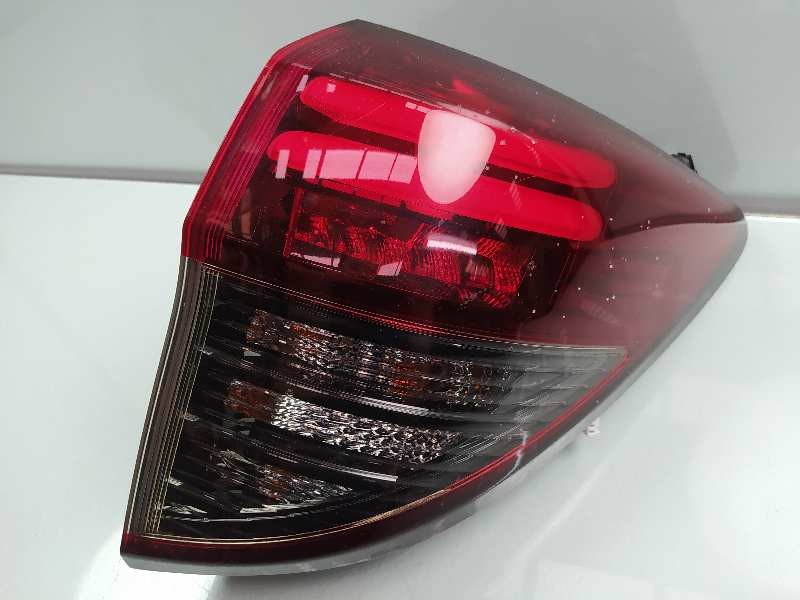 Recambio de piloto trasero derecho para honda hr-v (..) comfort referencia OEM IAM   