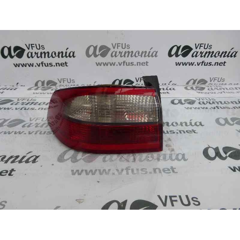 Recambio de piloto trasero izquierdo para renault laguna ii (bg0) expression referencia OEM IAM 8200002473  