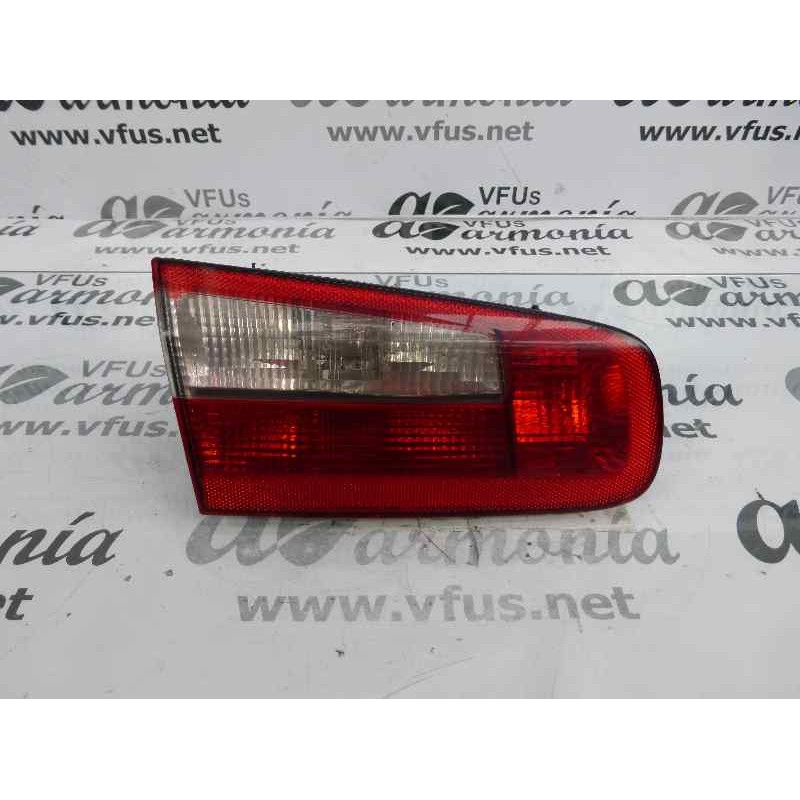 Recambio de piloto trasero izquierdo en porton para renault laguna ii (bg0) expression referencia OEM IAM 8200002475  