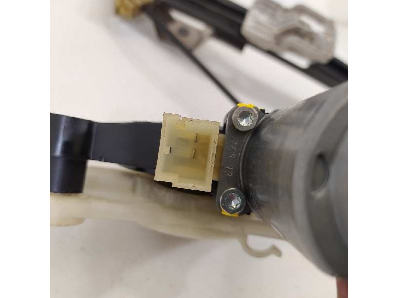 Recambio de elevalunas delantero derecho para seat leon (5f1) style referencia OEM IAM 5F4837462C 5Q0959802B 0130822716